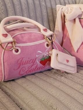 Juicy Couture Bag 🍓